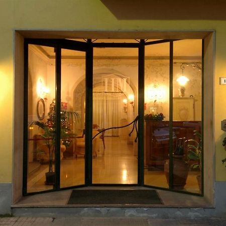 Hotel Moderno Pisa Eksteriør bilde