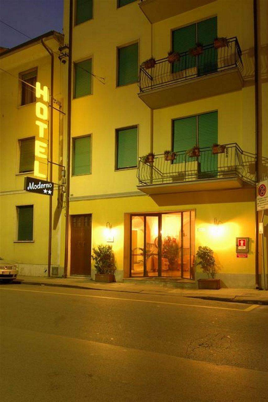 Hotel Moderno Pisa Eksteriør bilde
