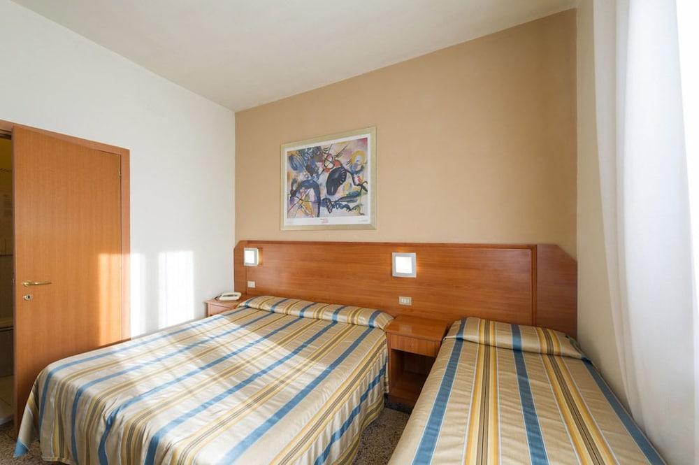 Hotel Moderno Pisa Eksteriør bilde