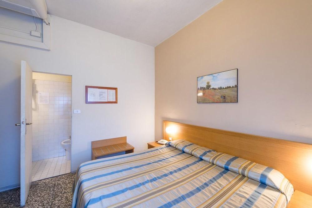 Hotel Moderno Pisa Eksteriør bilde