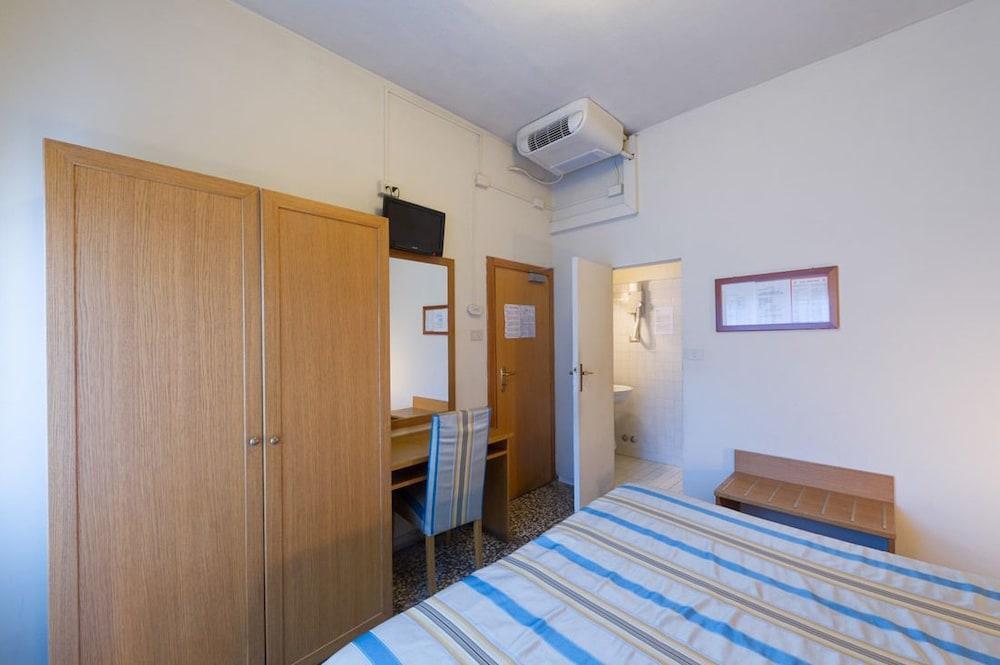 Hotel Moderno Pisa Eksteriør bilde