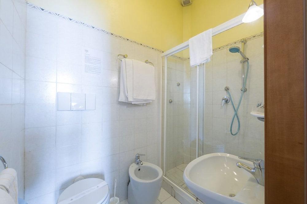 Hotel Moderno Pisa Eksteriør bilde